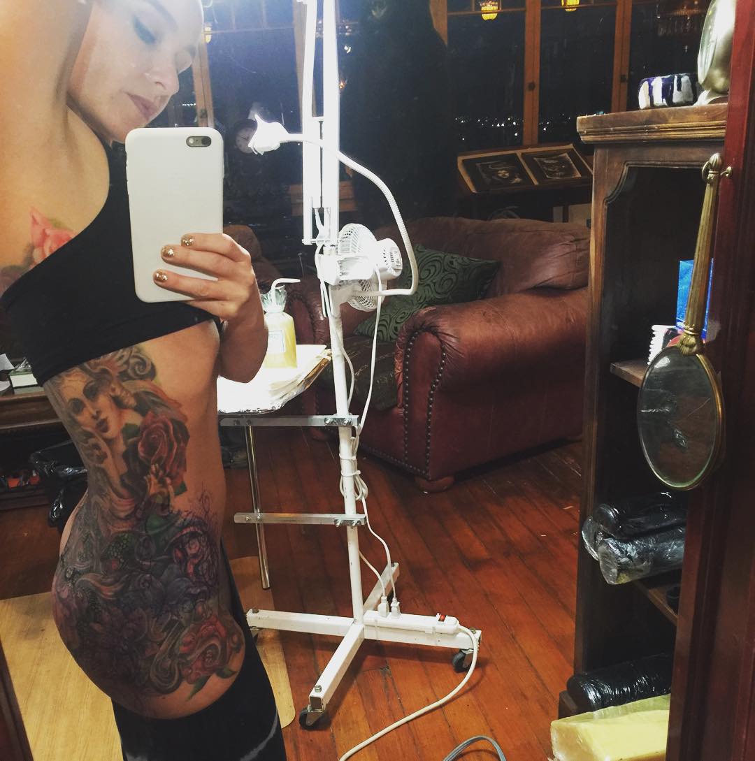 Danielle Andrea Harris nude selfie pic