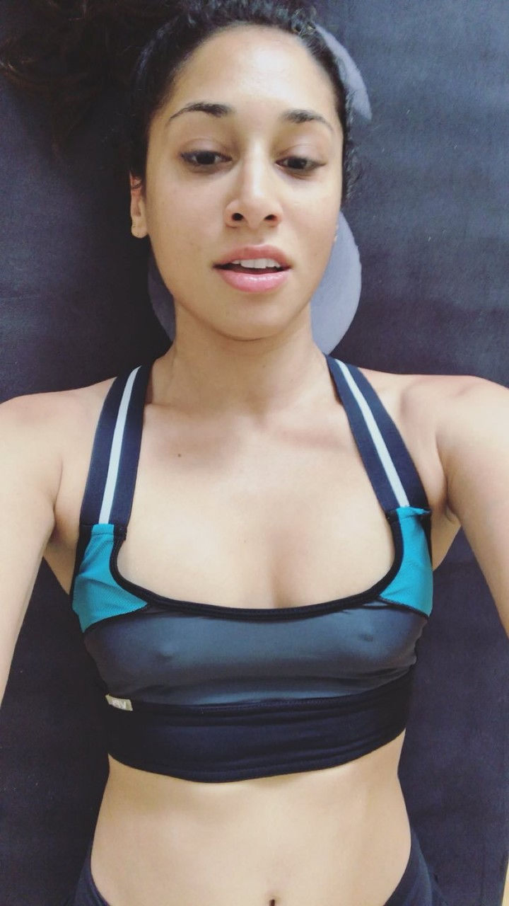 Meaghan Rath  nackt